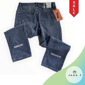 🍑5G brand distressed blue jeans size 30x26 501